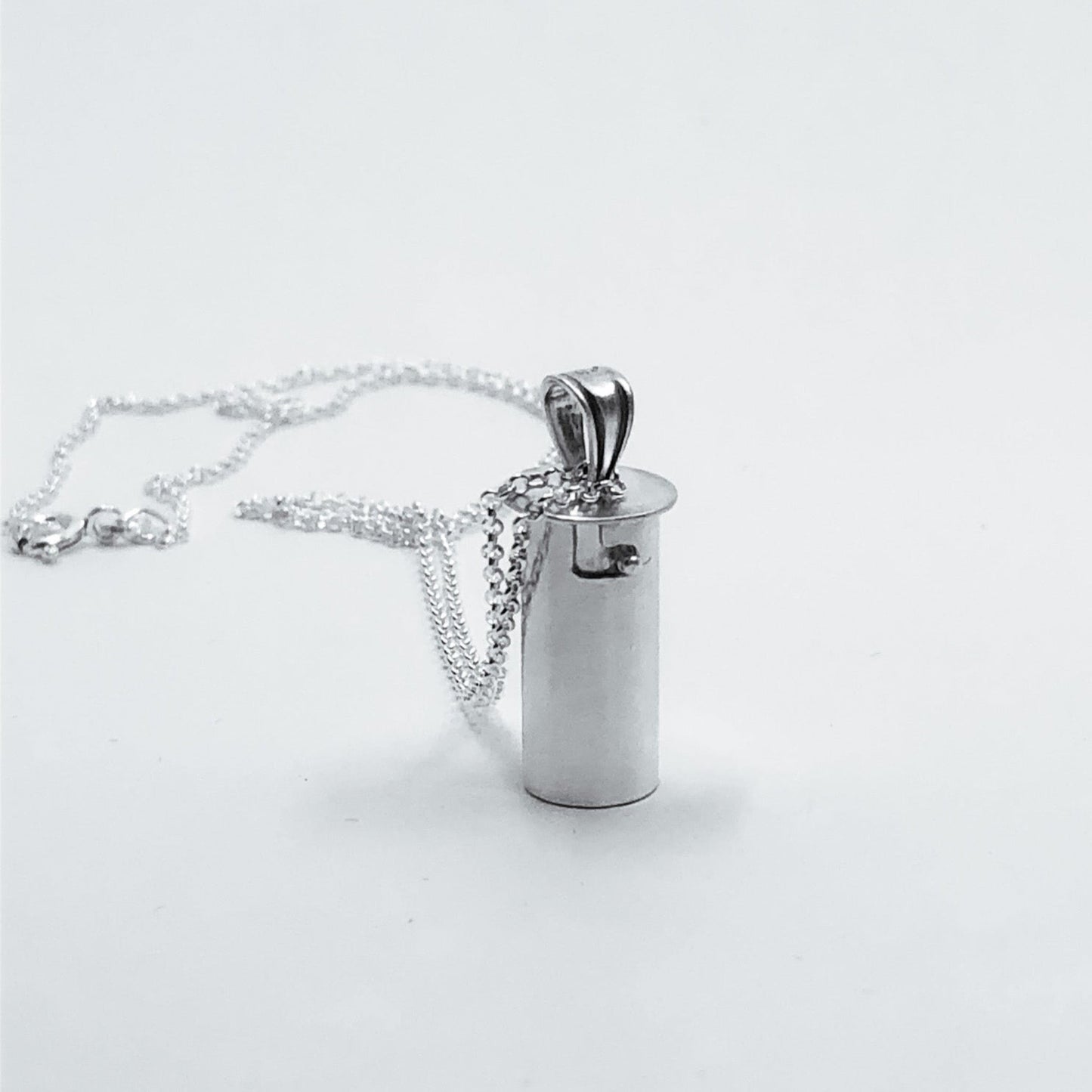 Keepsake Pendant With Chain in Sterling Silver
