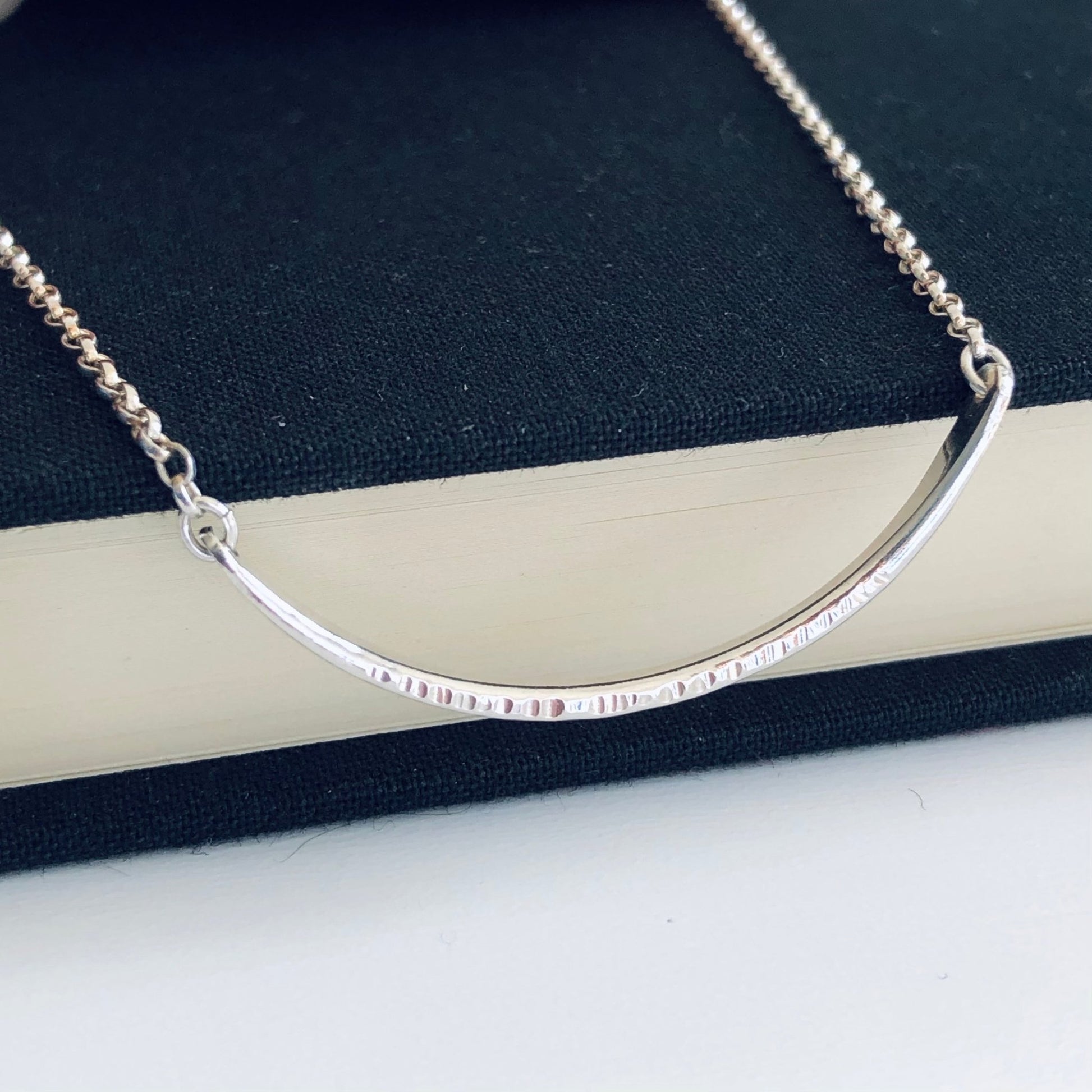 Curved Pendant in Sterling Silver With Simple Chain