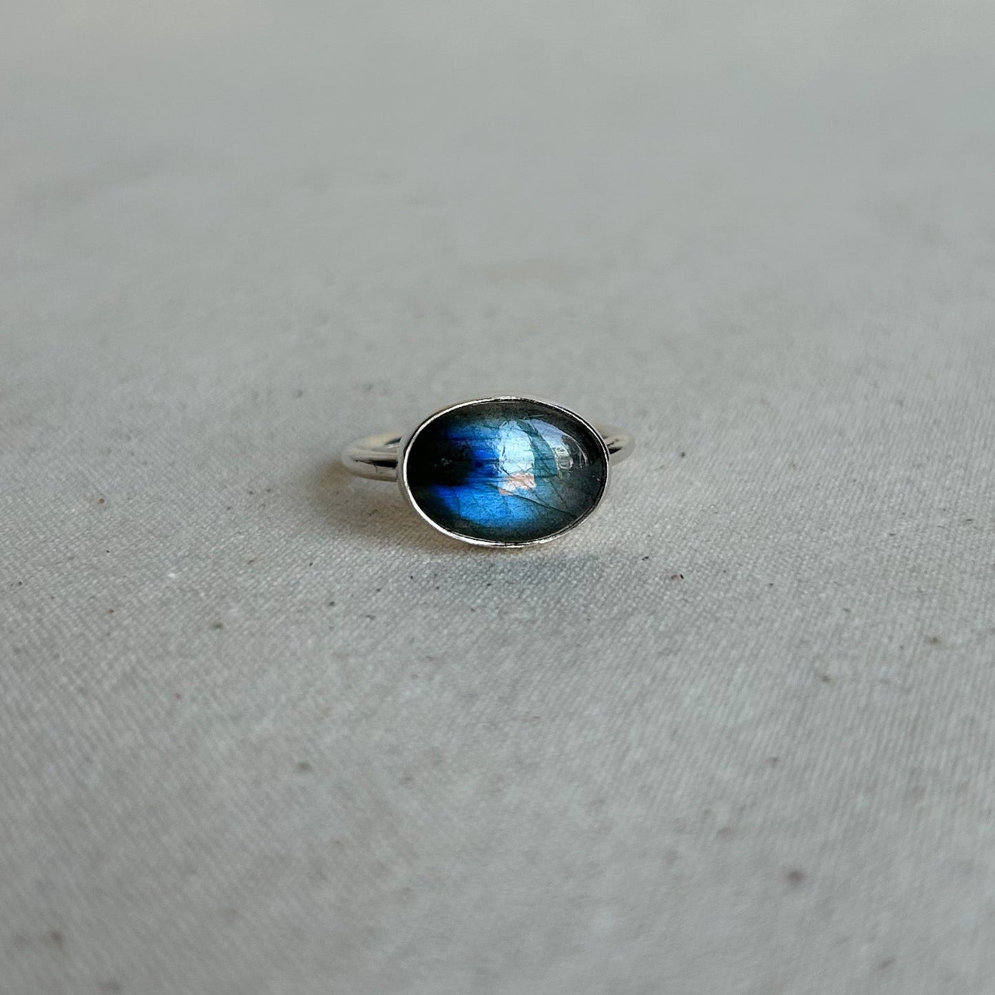 Oval Labradorite Ring
