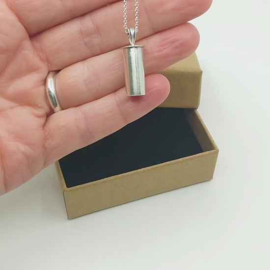 Video of Silver Pendant With Locking Lid and Bail