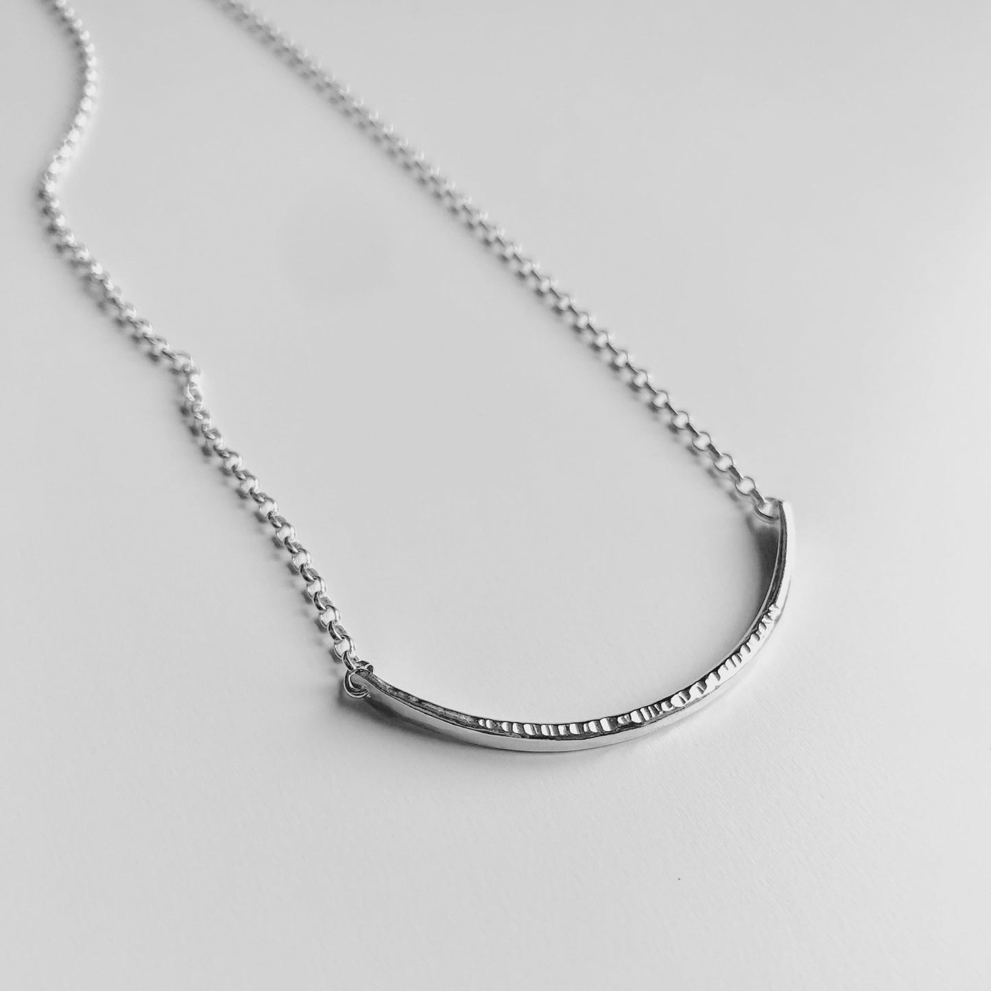 Sterling Silver Necklace With Curved Pendant and Chain 